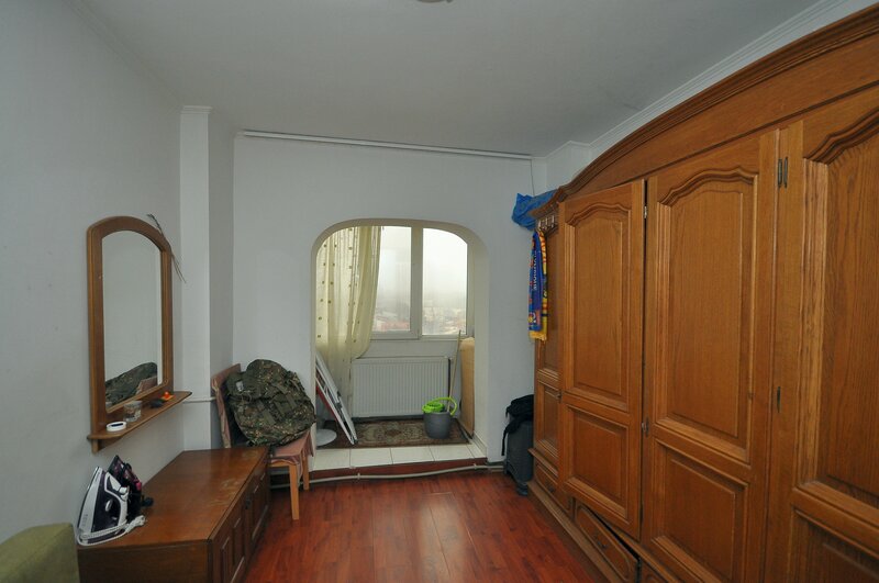 Rahova Margeanului apartament 4 camere centrala proprie bloc anvelopat